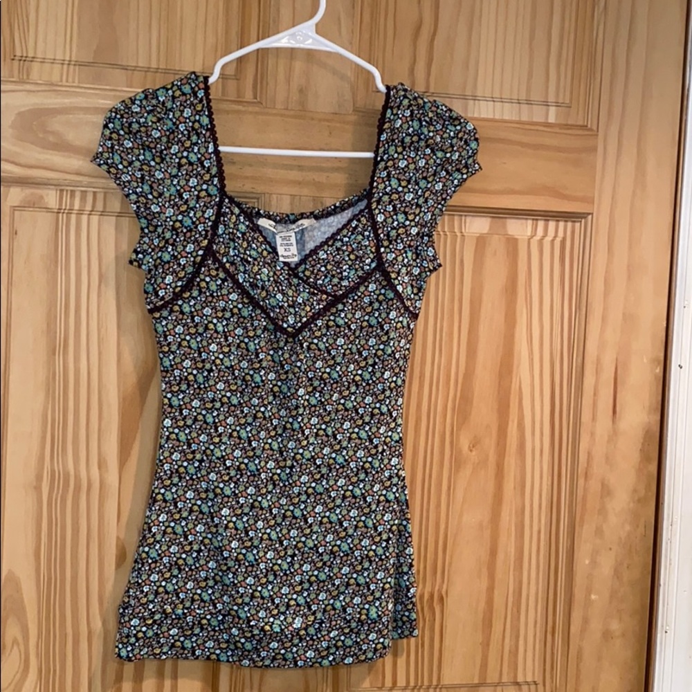 Women’s shirt